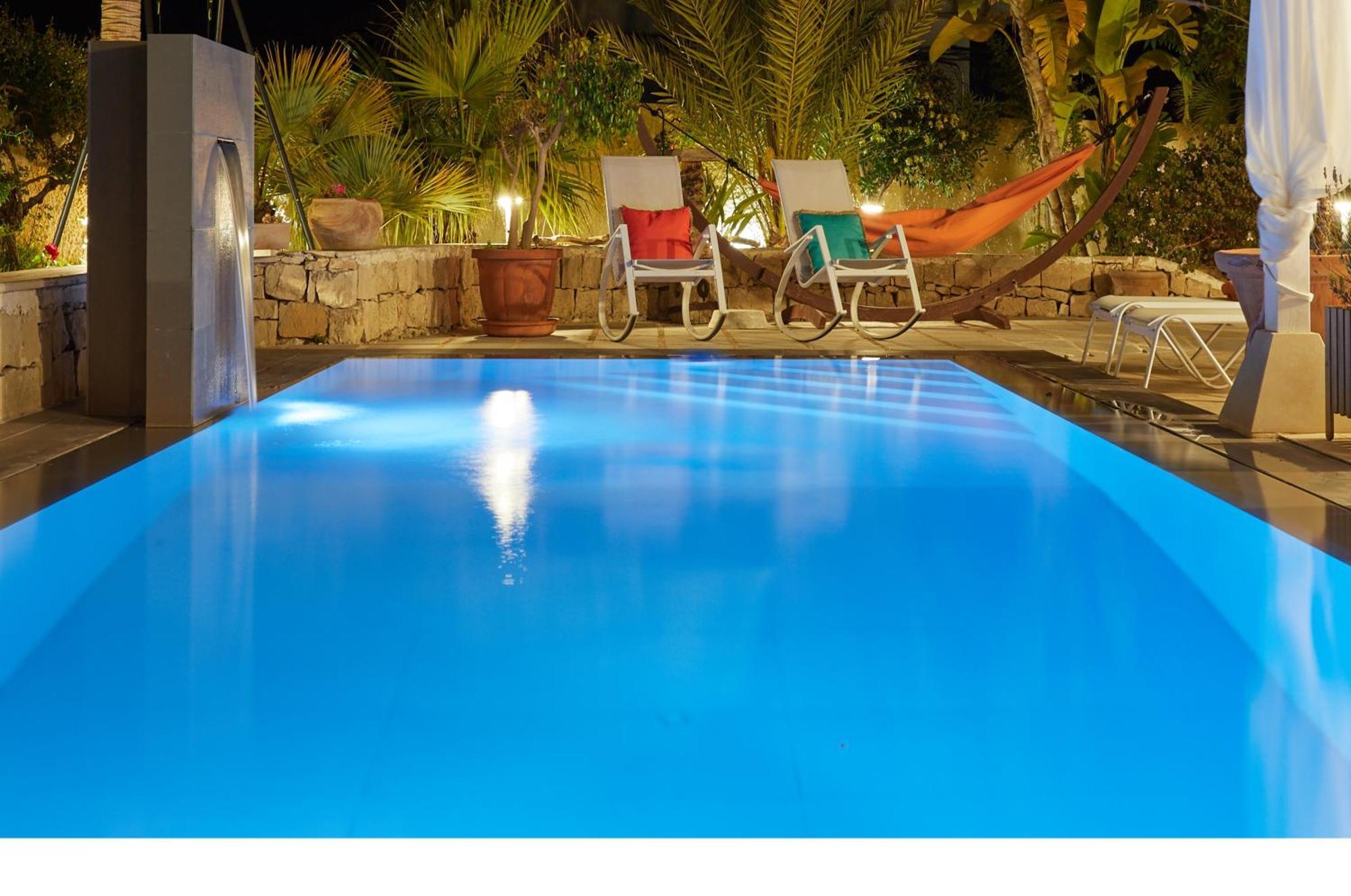 Villa Zamia Con Piscina Santa Maria Del Focallo Bagian luar foto